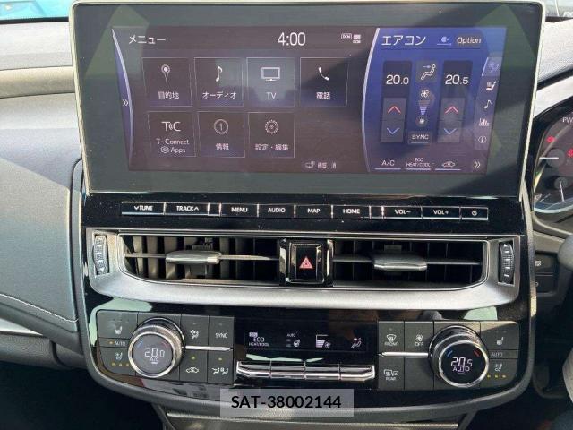 Toyota CROWN HYBRID 2022-02 8547923-4