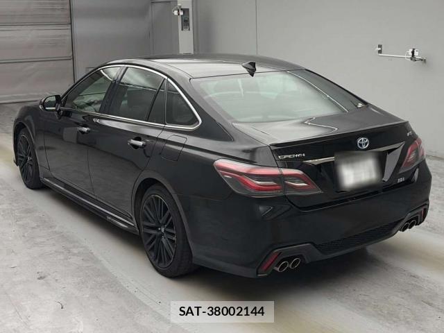 Toyota CROWN HYBRID 2022-02 8547923-9