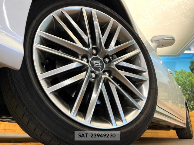 Toyota CROWN HYBRID 2021-07 8548432-12