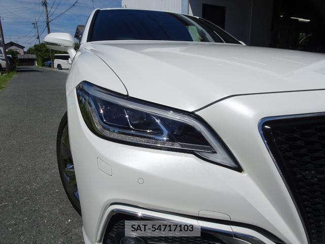 Toyota CROWN HYBRID 2018-12 8549151-19