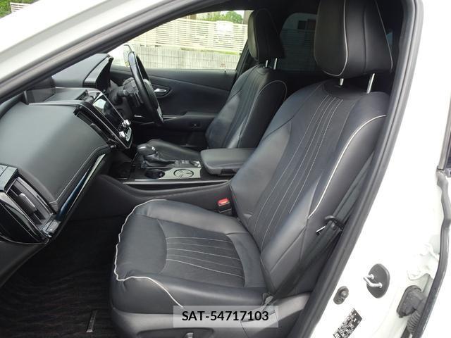 Toyota CROWN HYBRID 2018-12 8549151-6