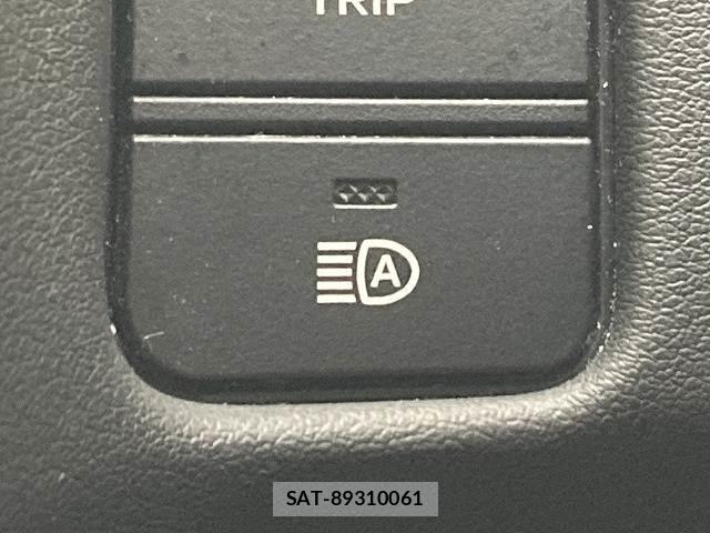 Toyota CROWN HYBRID 2019-09 8549269-8