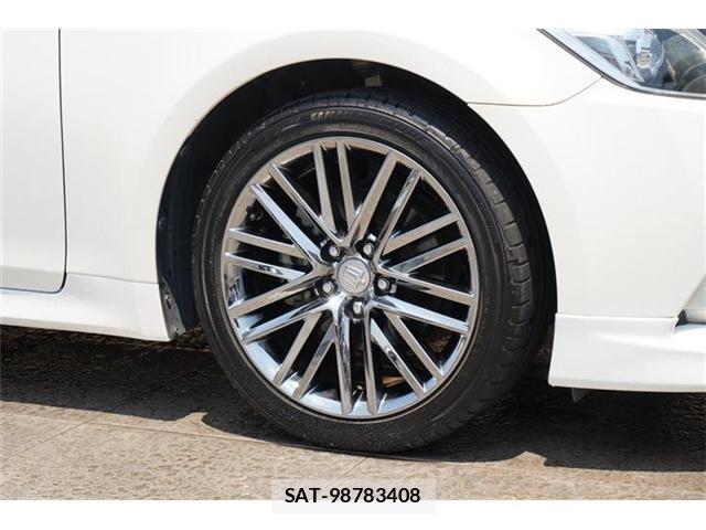 Toyota CROWN HYBRID 2013-05 8549318-15