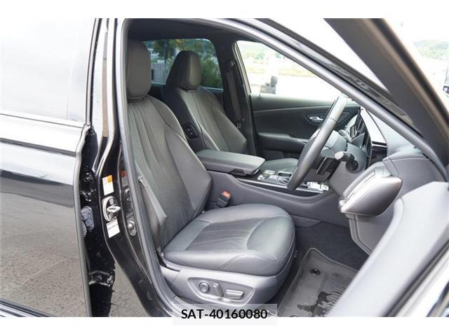 Toyota CROWN HYBRID 2021-06 8549320-11