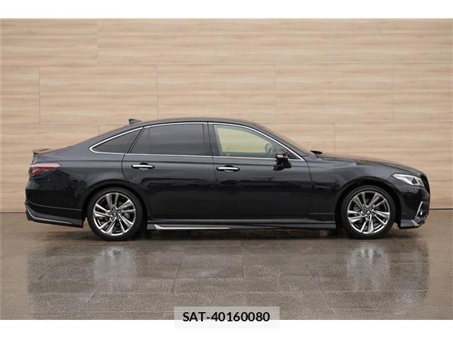 Toyota CROWN HYBRID 2021-06 8549320-17
