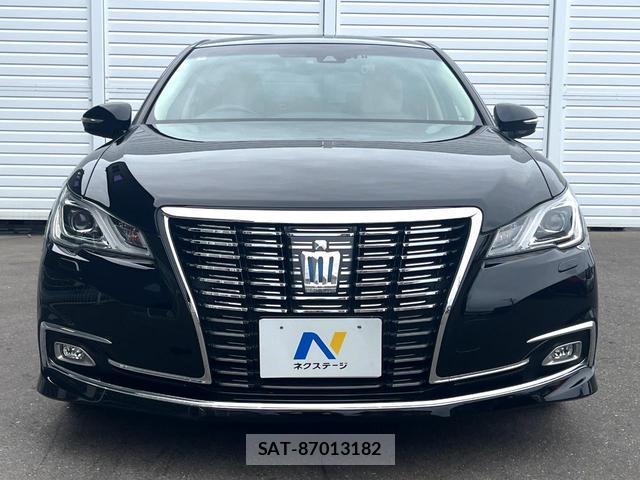 Toyota CROWN HYBRID 2017-03 8549373-14