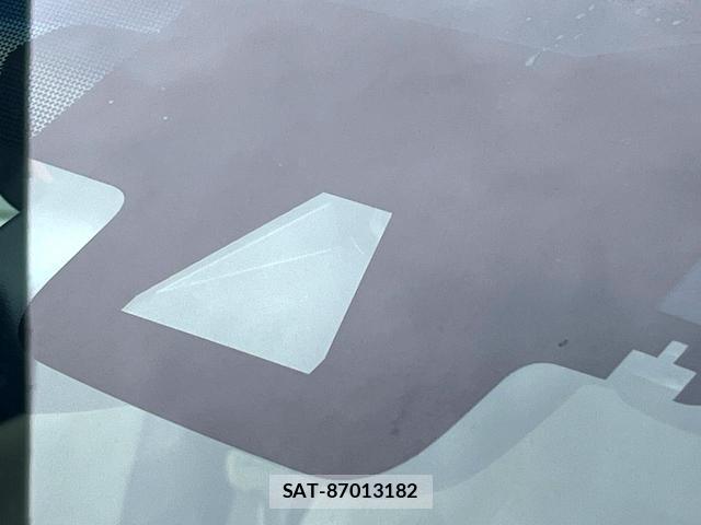 Toyota CROWN HYBRID 2017-03 8549373-7