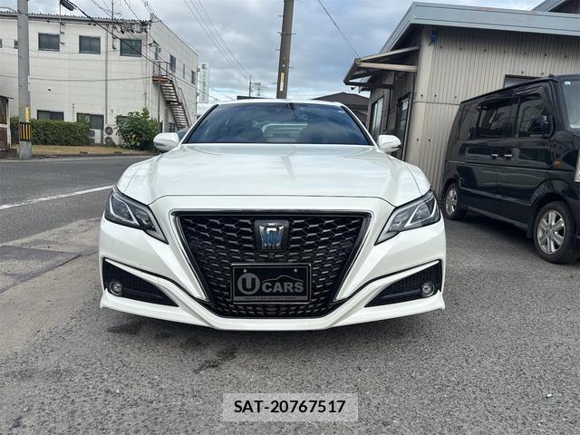 Toyota CROWN HYBRID 2019-08 8549380-1