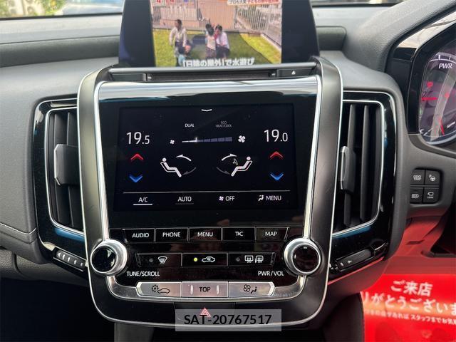 Toyota CROWN HYBRID 2019-08 8549380-10