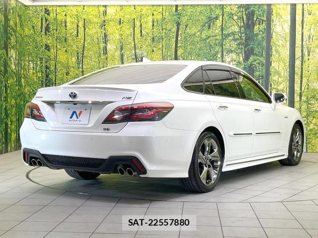 Toyota CROWN HYBRID 2019-07 8549694-16