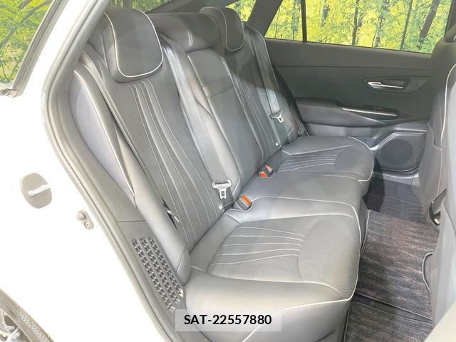 Toyota CROWN HYBRID 2019-07 8549694-8