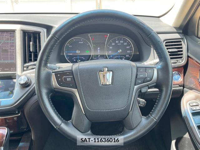 Toyota CROWN HYBRID 2014-07 8549940-10