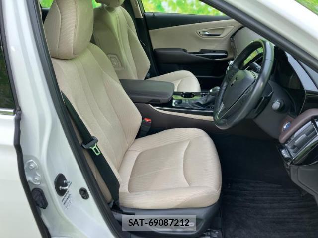 Toyota CROWN HYBRID 2019-11 8550098-3