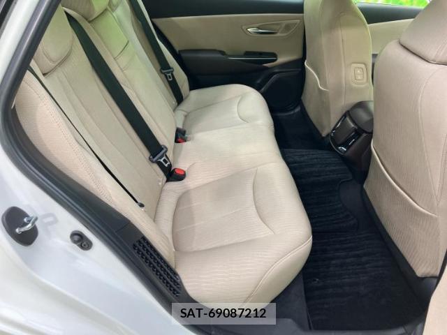 Toyota CROWN HYBRID 2019-11 8550098-4