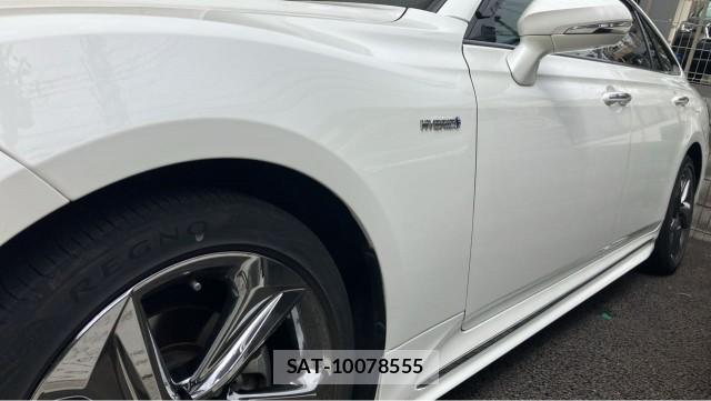 Toyota CROWN HYBRID 2019-02 8550387-10