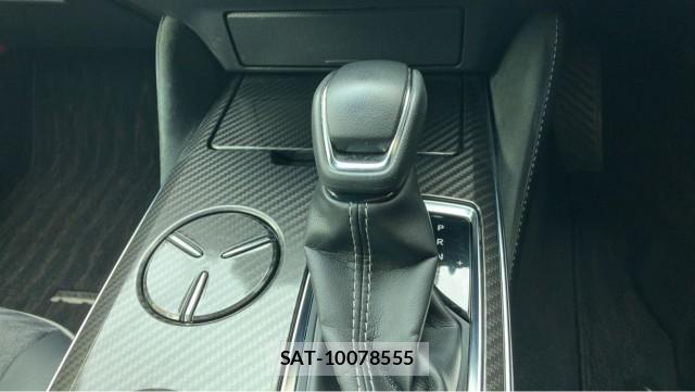 Toyota CROWN HYBRID 2019-02 8550387-14