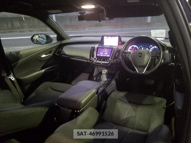Toyota CROWN HYBRID 2020-11 8550466-17