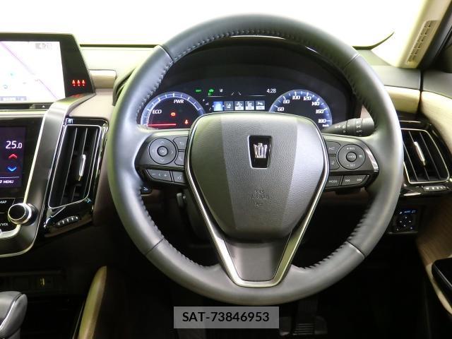 Toyota CROWN HYBRID 2019-03 8550882-5