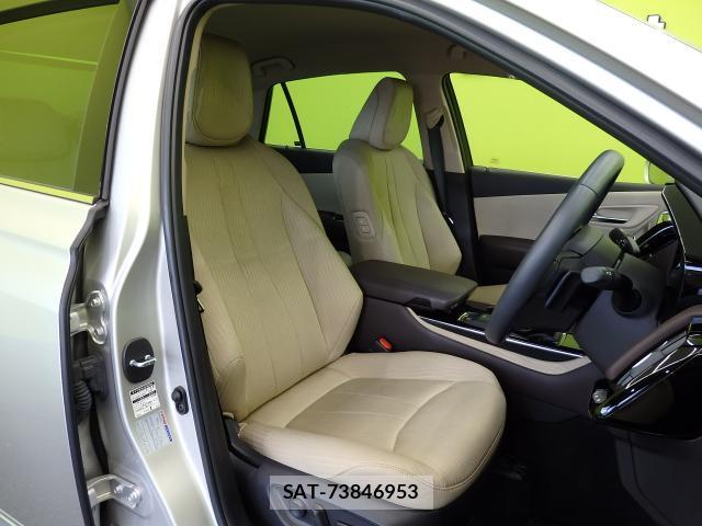 Toyota CROWN HYBRID 2019-03 8550882-7