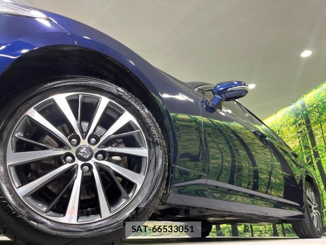 Toyota CROWN HYBRID 2019-07 8551059-13