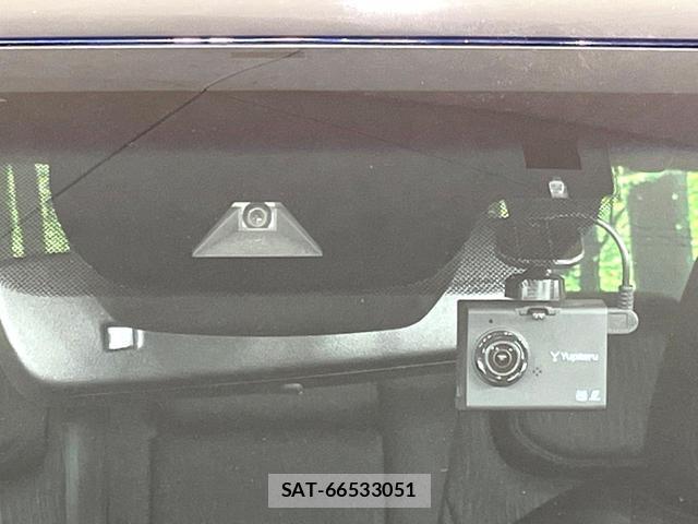 Toyota CROWN HYBRID 2019-07 8551059-7