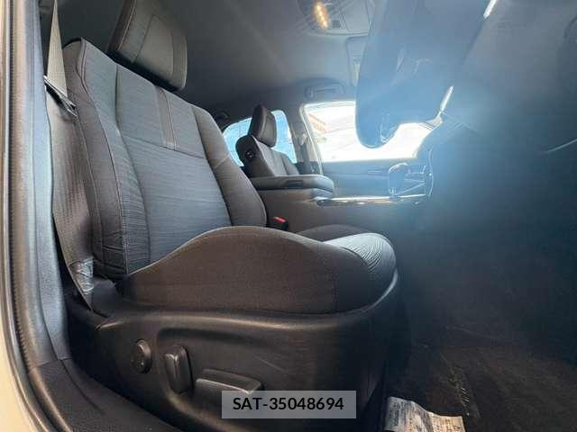Toyota CROWN HYBRID 2018-04 8551188-5