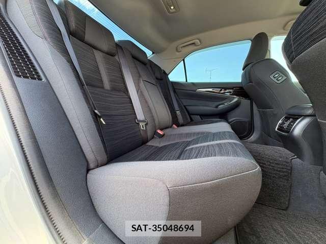 Toyota CROWN HYBRID 2018-04 8551188-8