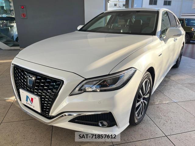 Toyota CROWN HYBRID 2018-12 8551362-12