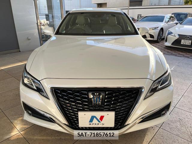 Toyota CROWN HYBRID 2018-12 8551362-13