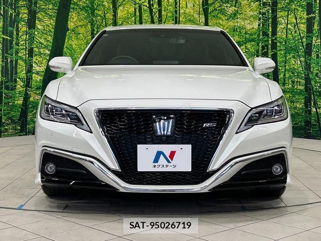 Toyota CROWN HYBRID 2019-10 8551730-13