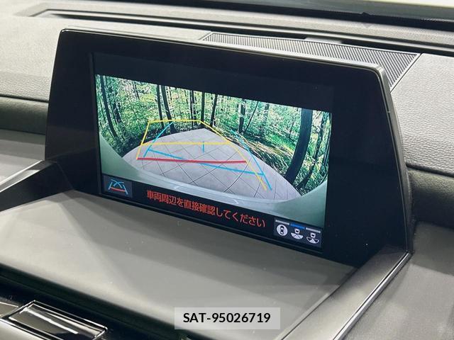 Toyota CROWN HYBRID 2019-10 8551730-5