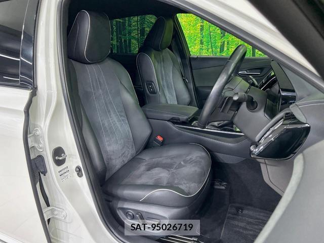 Toyota CROWN HYBRID 2019-10 8551730-7