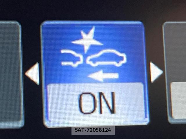 Toyota CROWN HYBRID 2020-05 8552054-6