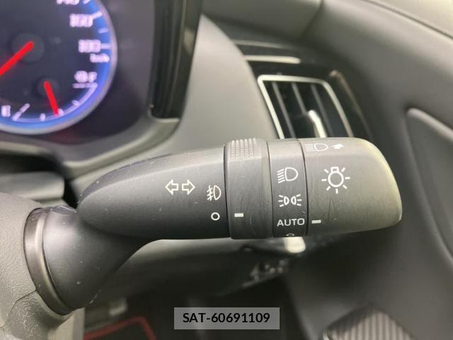 Toyota CROWN HYBRID 2020-05 8552272-15