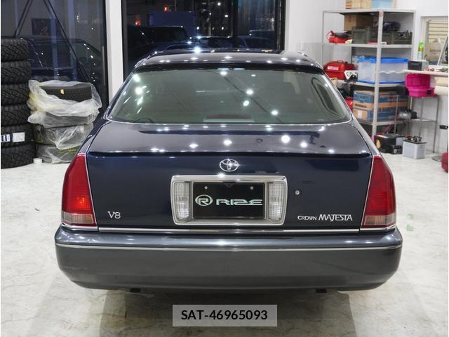 Toyota CROWN MAJESTA 1998-12 8549792-14