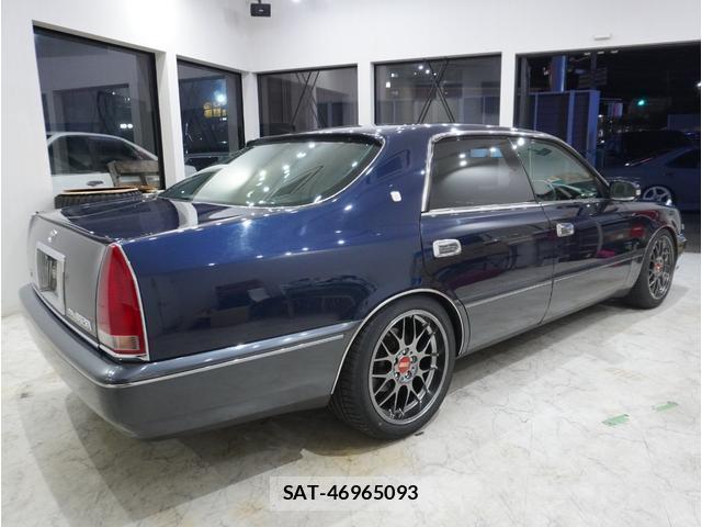 Toyota CROWN MAJESTA 1998-12 8549792-19