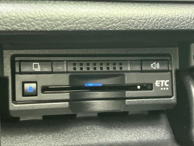Toyota CROWN MAJESTA 2016-04 8552653-16