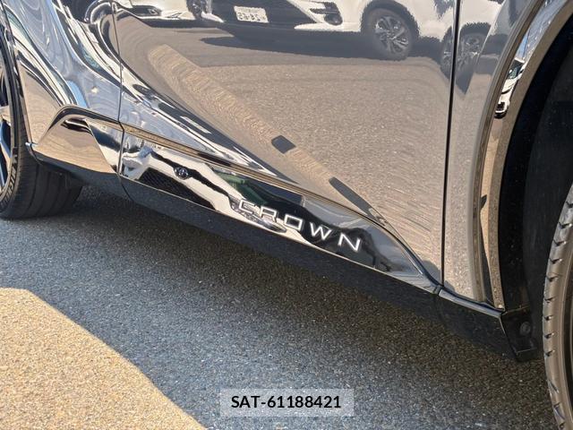 Toyota CROWN 2025-12 8545927-13