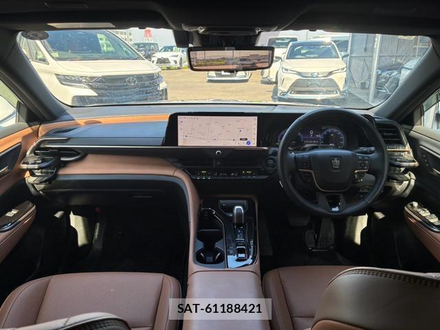 Toyota CROWN 2025-12 8545927-2