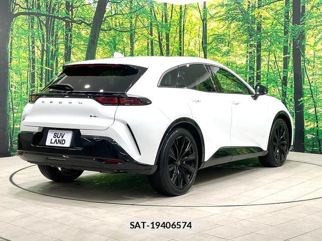 Toyota CROWN 2025-03 8547117-19
