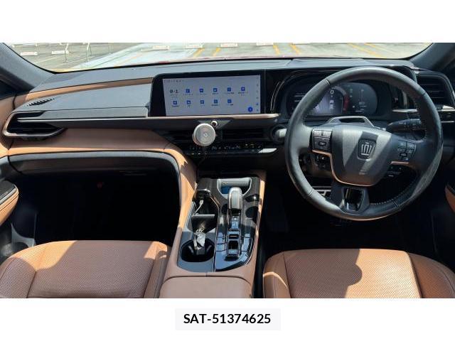Toyota CROWN 2024-10 8548951-4