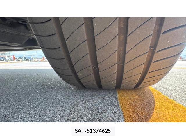 Toyota CROWN 2024-10 8548951-8