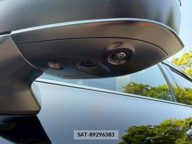 Toyota CROWN 2024-06 8549886-12