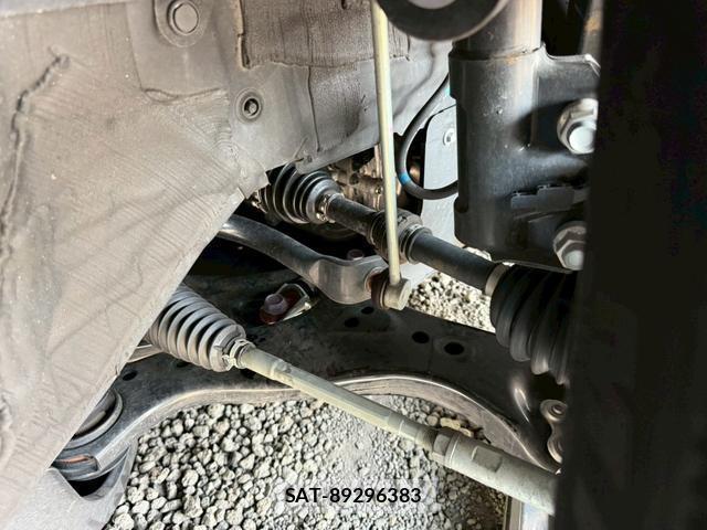 Toyota CROWN 2024-06 8549886-14