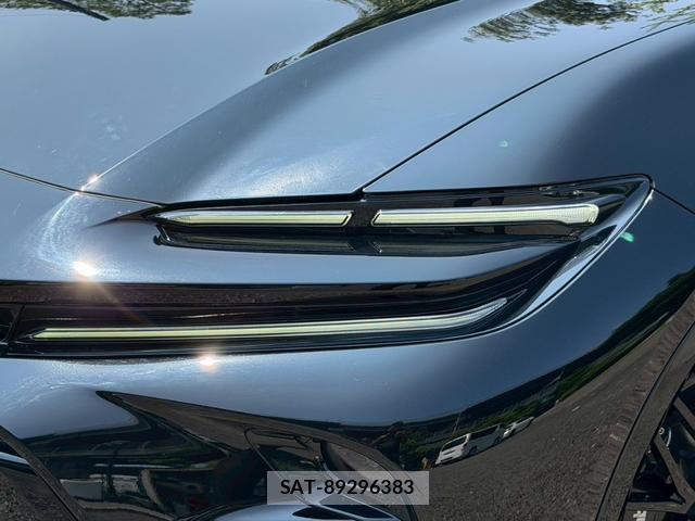 Toyota CROWN 2024-06 8549886-4