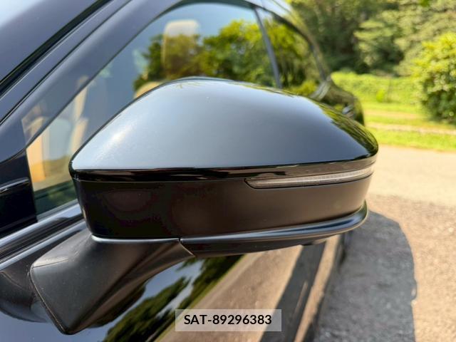 Toyota CROWN 2024-06 8549886-9