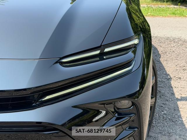 Toyota CROWN 2024-11 8549888-3