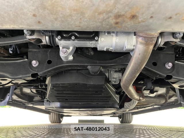 Toyota CROWN 2024-01 8551091-18