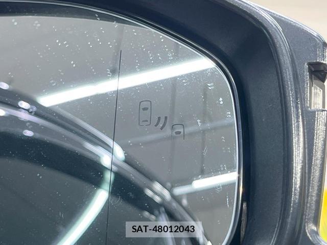 Toyota CROWN 2024-01 8551091-5