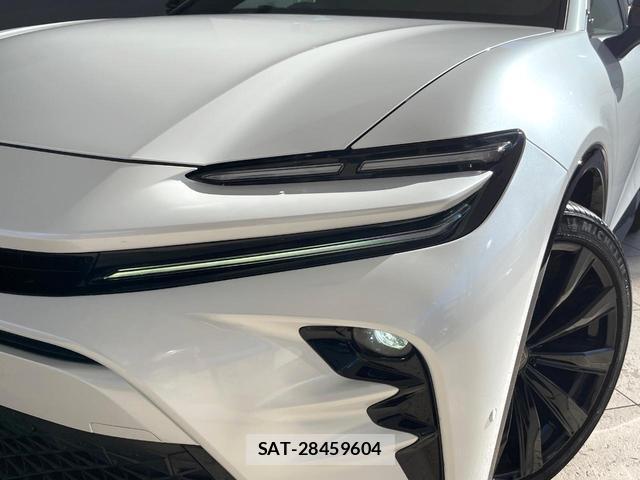 Toyota CROWN 2024-10 8551361-10